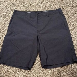 Men’s Callaway Golf Shorts. Size 34.